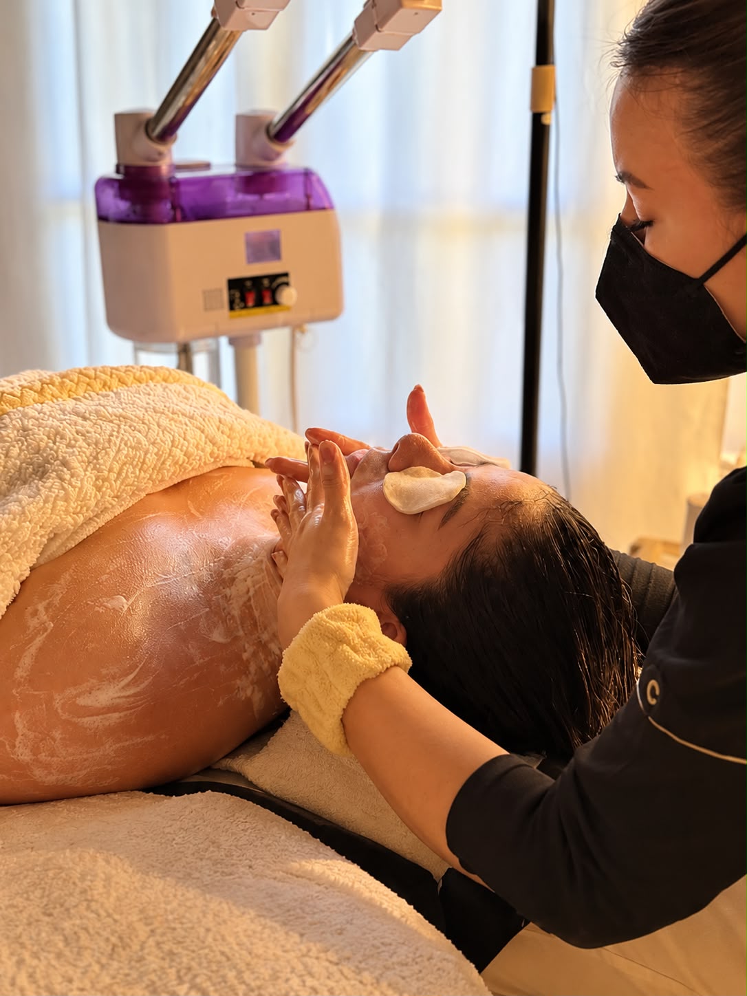 Tratamiento facial premium en DS Head Spa